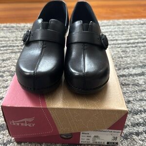 NWT (box) Dansko Tamara SZ 38 ❤️❤️❤️